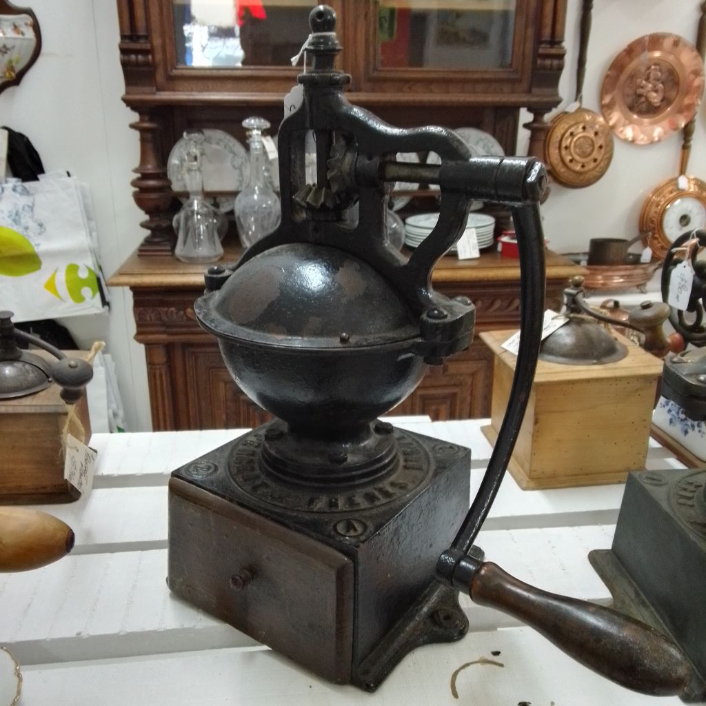 Antique French Commercial size coffee grinder at French Originals NZ