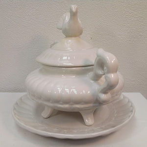 white ceramic Italian dove tureen at French Originals NZ