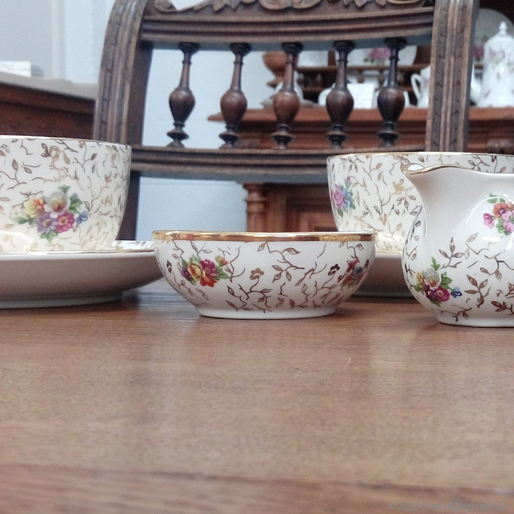 Made in France Villeroy and Boch breakfast cup set nz